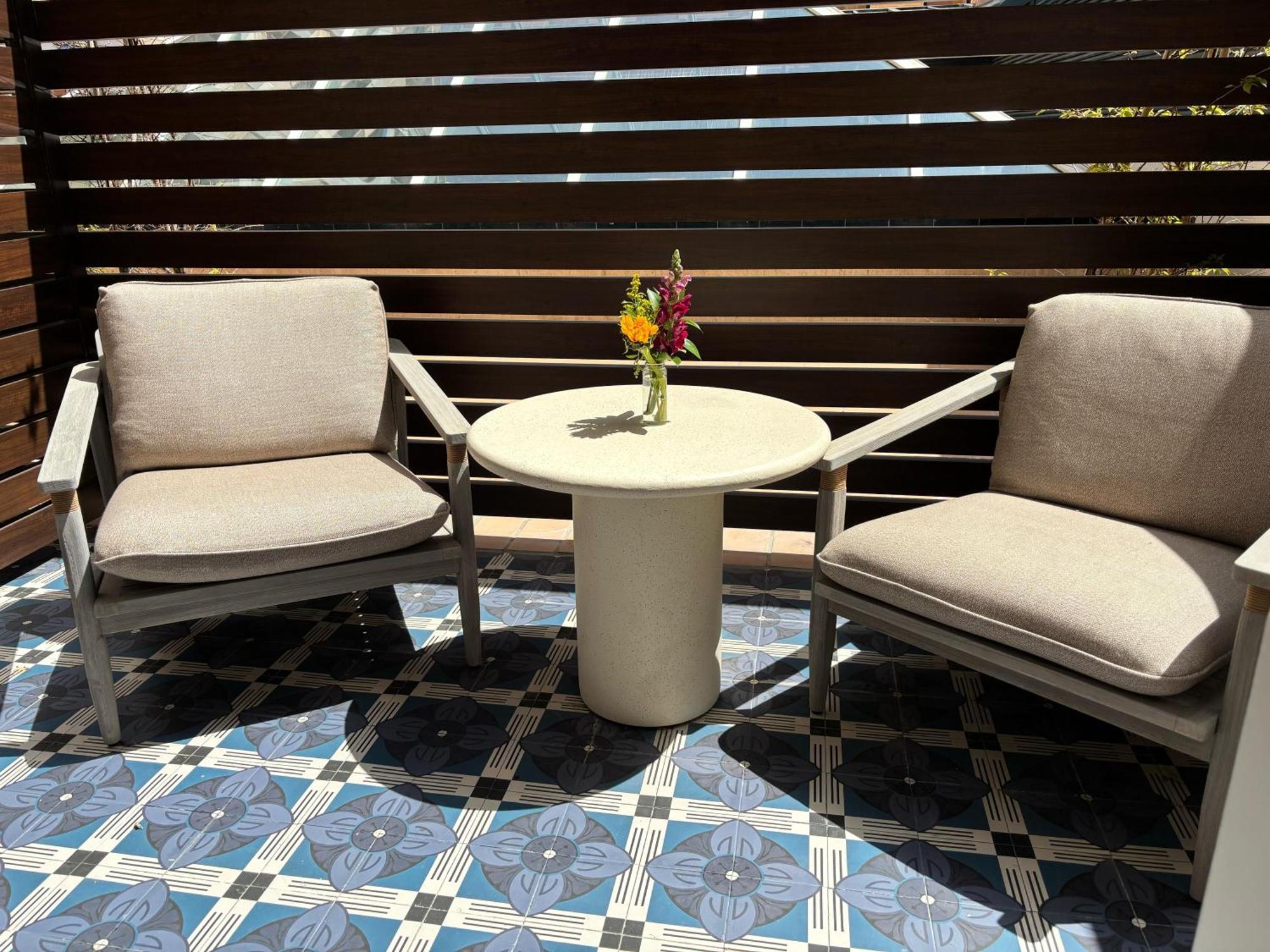 Only You Hotel Sevilla Luaran gambar